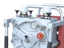 Explosion proof transmission pump driven by water turbine